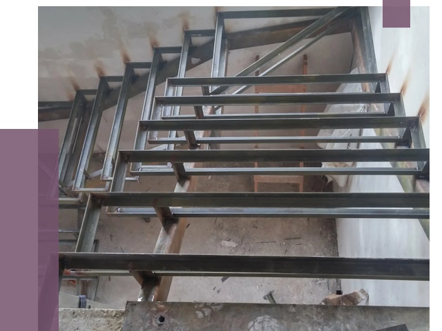 Демонтаж лестниц в Москве от 4504 руб. 