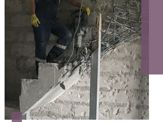 Демонтаж металлических и бетонных лестниц в Москве