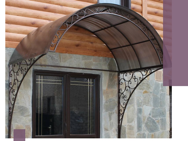 Арочные козырьки под ключ в Москве: изготовление и монтаж