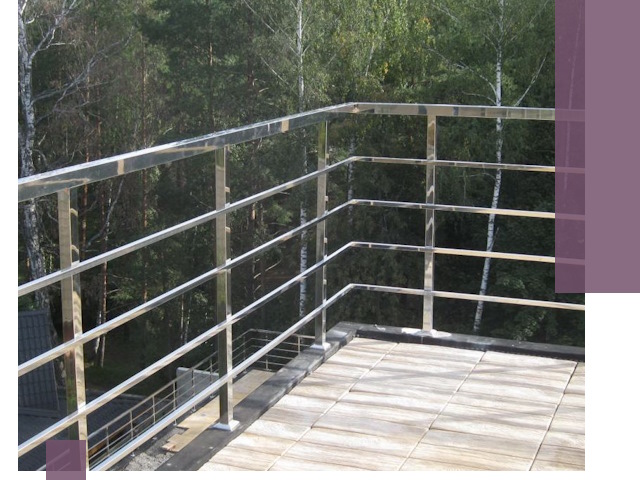 Парапеты из нержавеющей стали в Москве — изготовление и монтаж