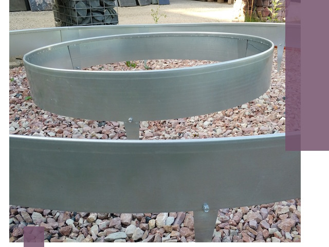 Нержавеющие бордюры под ключ в Москве — изготовление и монтаж