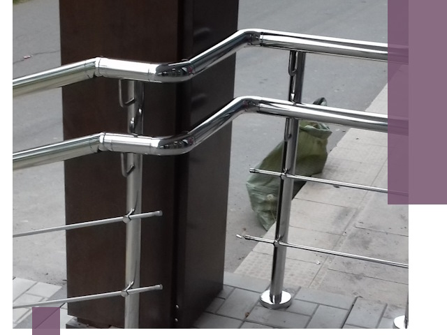 Монтаж поручней из нержавеющей стали в Москве качественно и быстро